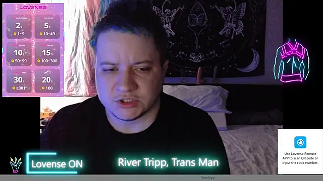 Snapshot of RiverTripp chatting on 25, 4, 2026 RiverTripp online show from 25, 4, 2026