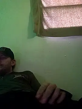 Poundtown1226 online show from 27, 2, 2026