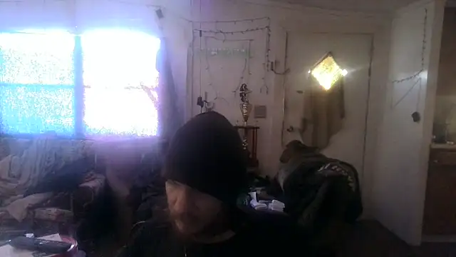 Poundtown1226 online show from 18, 1, 2026