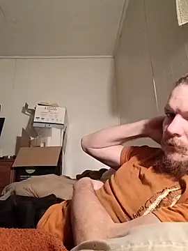 Poundtown1226 online show from 15, 2, 2026