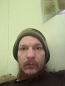 Poundtown1226 online show from 8, 2, 2026