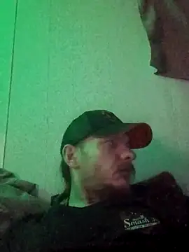 Poundtown1226 online show from 23, 2, 2026