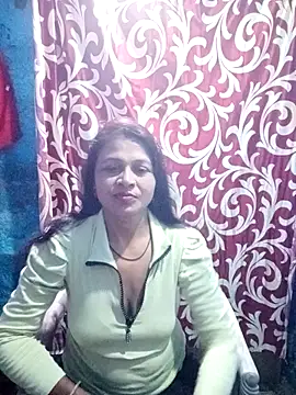 Snapshot of Sexy_Ruby04 chatting on 3, 10, 2025 Sexy Ruby04 online show from 3, 10, 2025