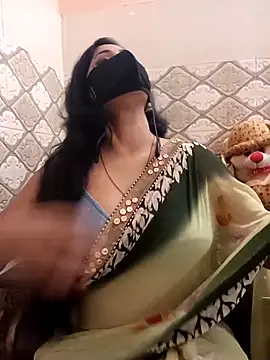 Snapshot of Cute_purnima chatting on 22, 11, 2025 Cute purnima online show from 22, 11, 2025