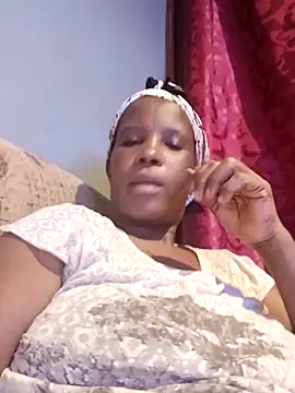 Snapshot of sweetdebbiexxxx chatting on 13, 10, 2025 sweetdebbiexxxx online show from 13, 10, 2025