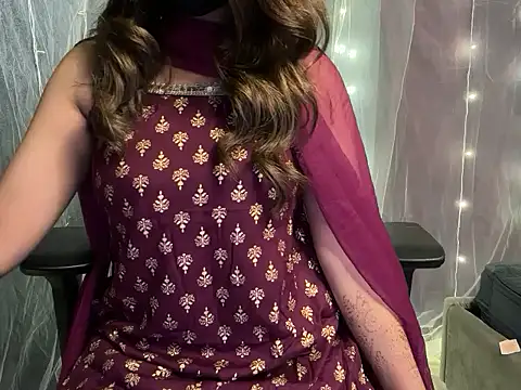 YoursSuku online show from 26, 10, 2025