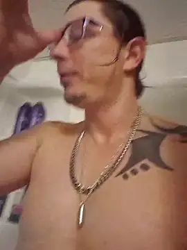 Eyelisss online show from 25, 11, 2025