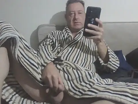 Snapshot of chris7706 chatting on 26, 5, 2026 chris7706 online show from 26, 5, 2026