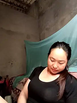 Snapshot of suki-lady chatting on 24, 9, 2025 suki-lady online show from 24, 9, 2025