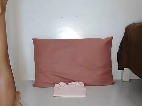 Snapshot of Islandarkgirl chatting on 15, 10, 2025 Islandarkgirl online show from 15, 10, 2025