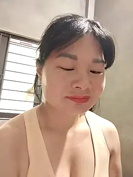 Snapshot of kute-00 chatting on 25, 11, 2025 kute-00 online show from 25, 11, 2025