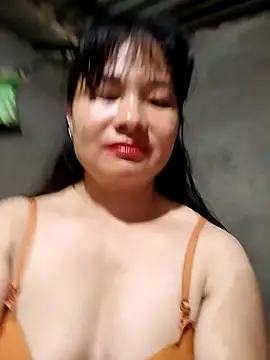 Snapshot of kute-00 chatting on 1, 11, 2025 kute-00 online show from 1, 11, 2025