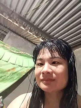 Snapshot of kute-00 chatting on 8, 10, 2025 kute-00 online show from 8, 10, 2025