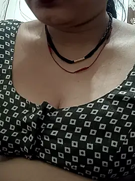 Snapshot of monu_bhabi chatting on 11, 3, 2026 monu bhabi online show from 11, 3, 2026