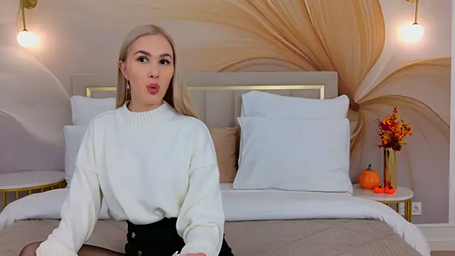 BarbieMilne online show from 4, 10, 2025