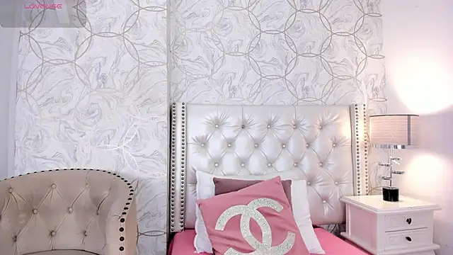 amara rousse online show from 9, 2, 2026