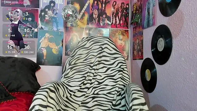 Snapshot of Avril_Maria chatting on 30, 10, 2025 Avril Maria online show from 30, 10, 2025