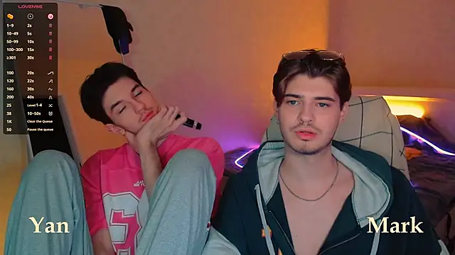 Snapshot of itsyanbb chatting on 17, 9, 2025 itsyanbb online show from 17, 9, 2025