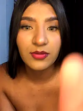 Snapshot of zoeandangel chatting on 13, 9, 2025 zoeandangel online show from 13, 9, 2025