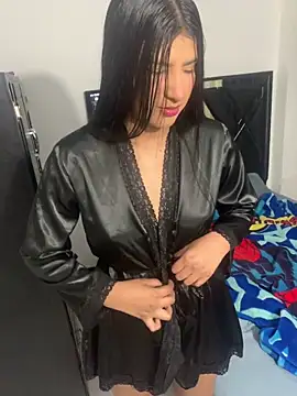 Snapshot of zoeandangel chatting on 3, 10, 2025 zoeandangel online show from 3, 10, 2025