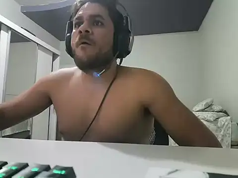 Miguelion2308 online show from 10, 2, 2026