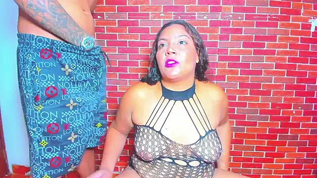 sweet sexy bitch42 online show from 24, 11, 2025