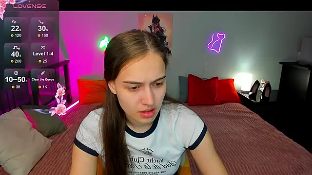 Alisa  Kelly online show from 5, 10, 2025