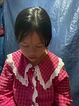 Snapshot of O_o_UwU_o_O chatting on 23, 9, 2025 O o UwU o O online show from 23, 9, 2025