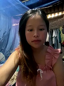 Snapshot of O_o_UwU_o_O chatting on 7, 11, 2025 O o UwU o O online show from 7, 11, 2025