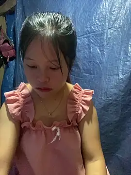 Snapshot of O_o_UwU_o_O chatting on 2, 10, 2025 O o UwU o O online show from 2, 10, 2025