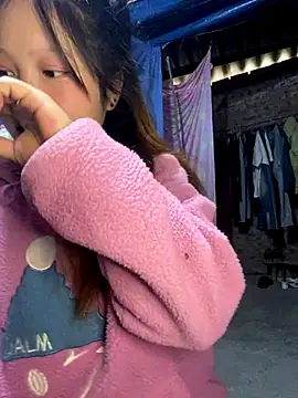 Snapshot of O_o_UwU_o_O chatting on 4, 11, 2025 O o UwU o O online show from 4, 11, 2025