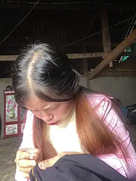 Snapshot of O_o_UwU_o_O chatting on 9, 11, 2025 O o UwU o O online show from 9, 11, 2025