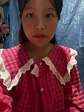 Snapshot of O_o_UwU_o_O chatting on 13, 9, 2025 O o UwU o O online show from 13, 9, 2025