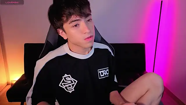 onlinenico online show from 1, 12, 2025