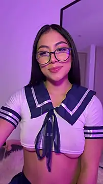 Tessa  Winslow online show from 6, 5, 2026