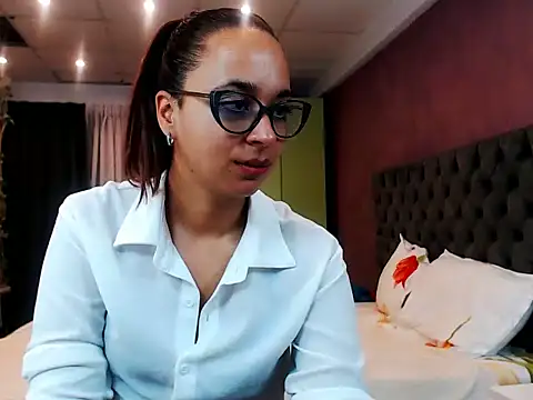 NatalyBonnie online show from 23, 9, 2025
