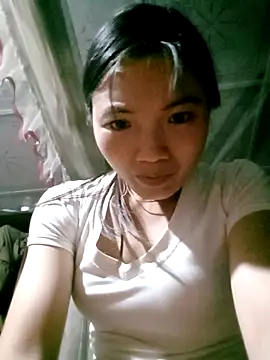 ngan-cute online show from 11, 10, 2025