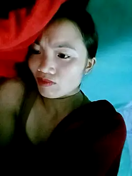 ngan-cute online show from 1, 11, 2025