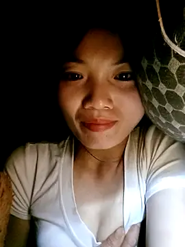 ngan-cute online show from 19, 9, 2025