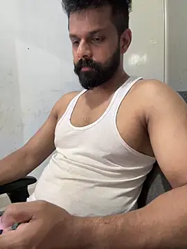 Vineeth3906 online show from 26, 3, 2026
