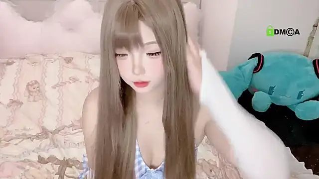 liuruyuan888 online show from 8, 11, 2025