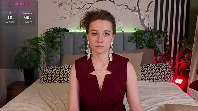 SkyHelen online show from 20, 11, 2025