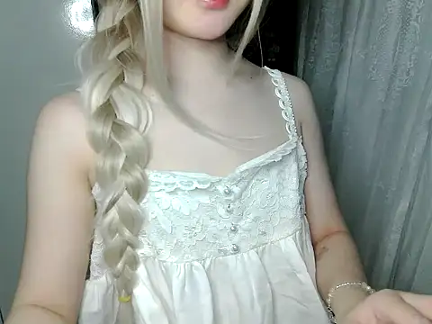 Annabelle-e online show from 5, 4, 2026