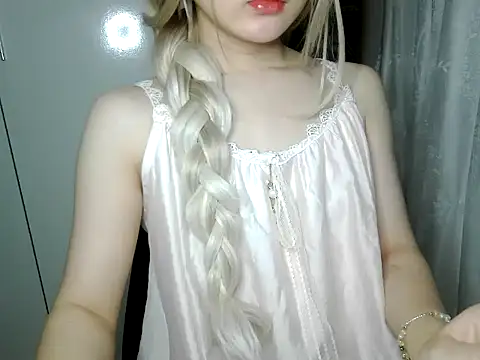 Annabelle-e online show from 5, 7, 2026