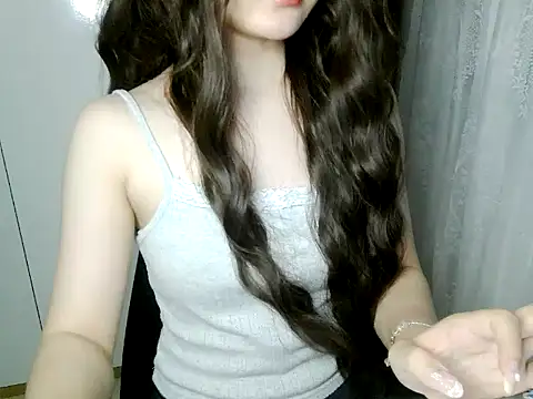 Snapshot of Annabelle-e chatting on 25, 5, 2026 Annabelle-e online show from 25, 5, 2026