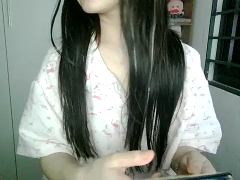 Annabelle-e online show from 19, 10, 2025