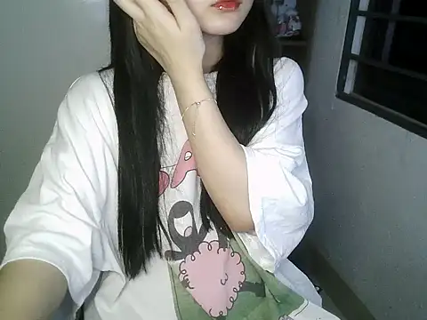 Annabelle-e online show from 10, 10, 2025