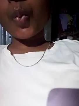 CUTE-009 online show from 8, 9, 2025