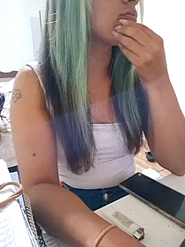 euahotmarii20 online show from 27, 10, 2025