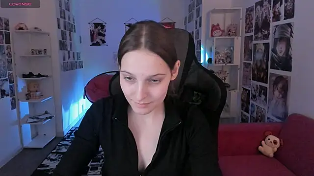 JenniferKiim online show from 8, 1, 2026